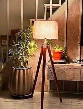 Tripod Floor Lamp With Jute Shade