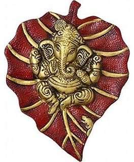 Ganesh idol Metal Wall Hanging on Leaf