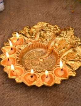 Lord Ganesha Design Kuber Diya