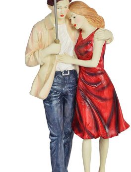Polyester Love Couple with Umbrella Showpiece