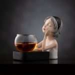 Resin Girl Statues Home Decoration Accessories for Living Room